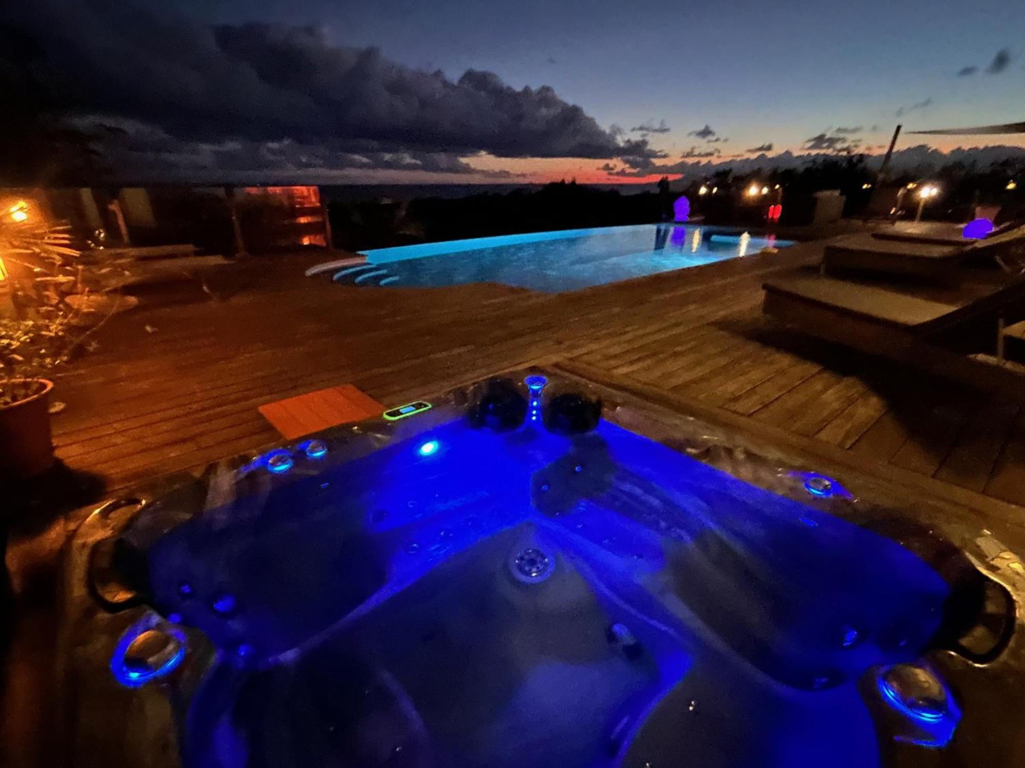 Villa Deluxe L'Hacienda Villa Vue Mer 180 Piscine Jacuzzi Proche Plage Marina Golf Pointe Des Chateaux Et Casino Jardin Clos Voyage Durable แซงต์-ฟรองซัวส์ ภายนอก รูปภาพ