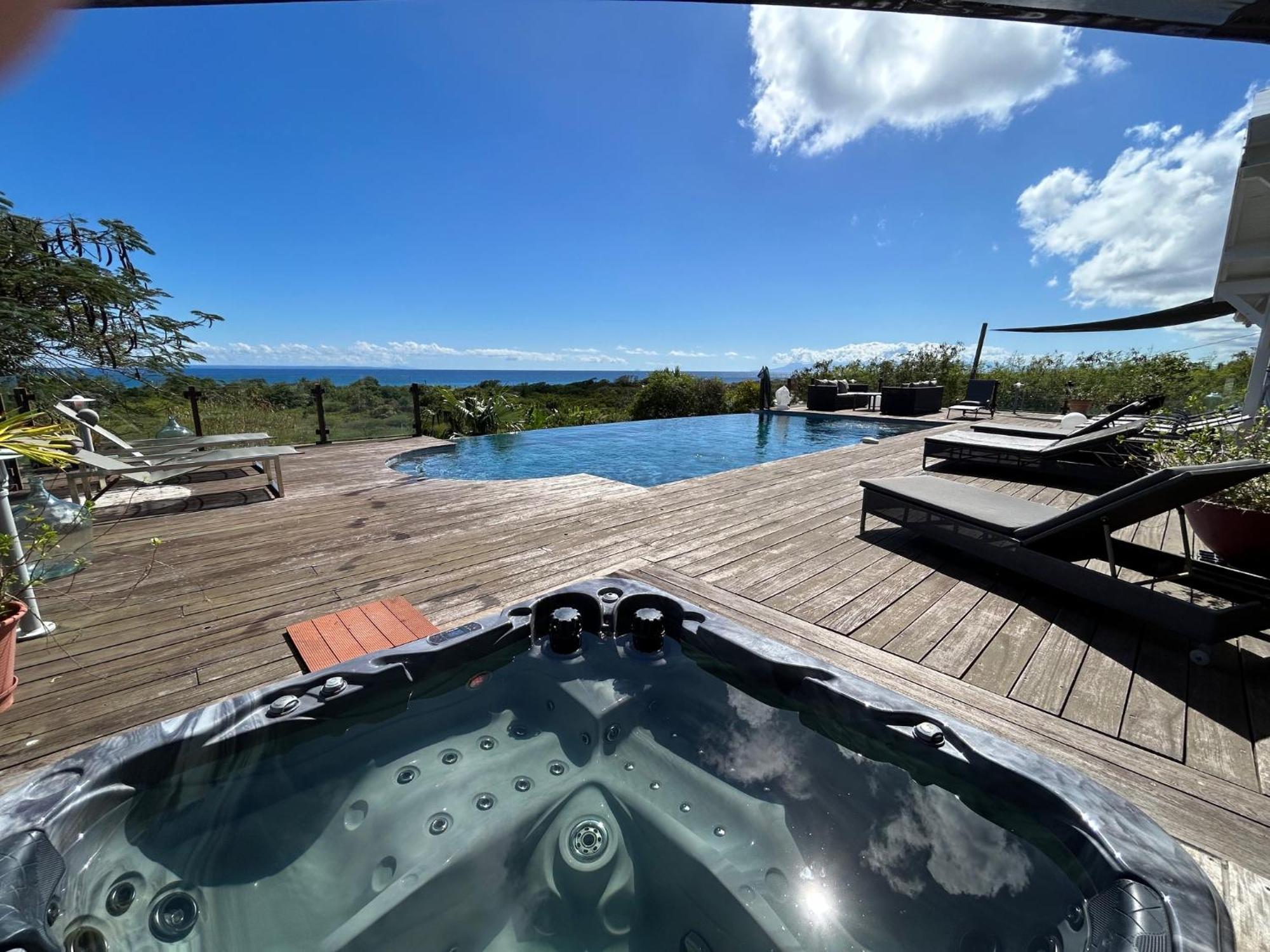 Villa Deluxe L'Hacienda Villa Vue Mer 180 Piscine Jacuzzi Proche Plage Marina Golf Pointe Des Chateaux Et Casino Jardin Clos Voyage Durable แซงต์-ฟรองซัวส์ ภายนอก รูปภาพ
